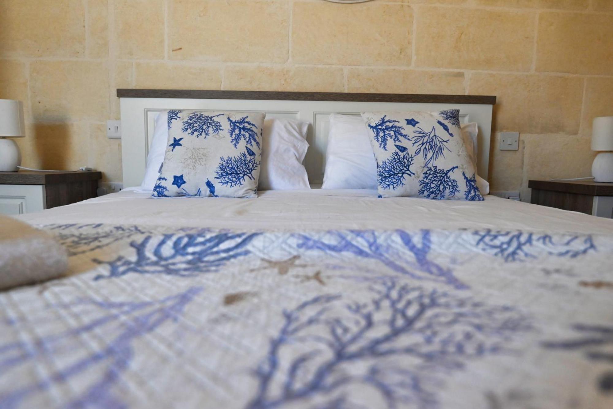 The Cloisters Bed And Breakfast 沙拉 外观 照片