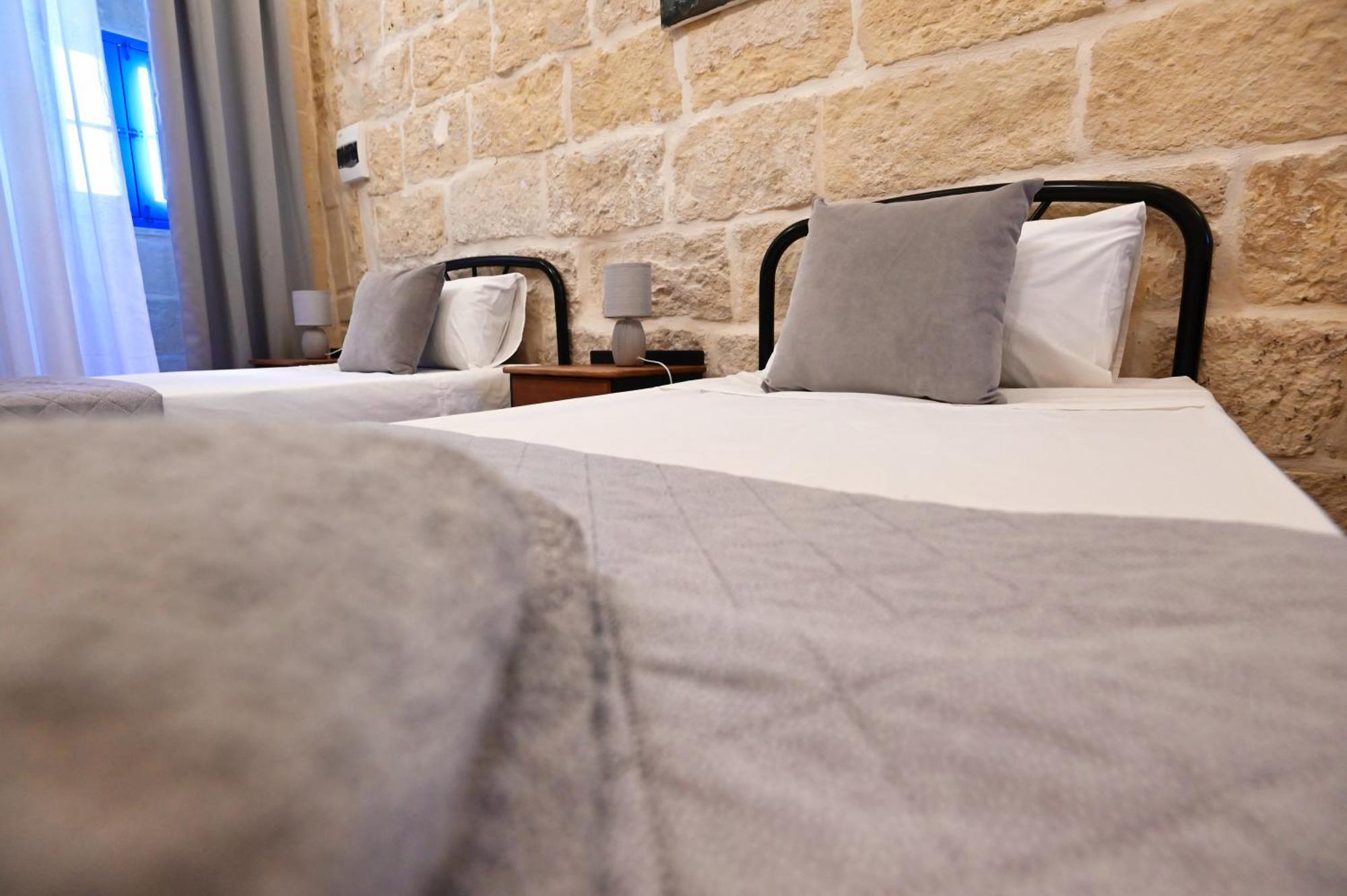 The Cloisters Bed And Breakfast 沙拉 外观 照片